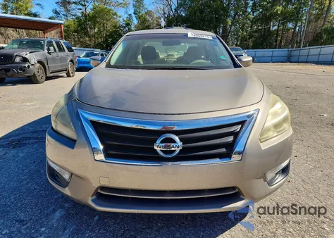 2014 Nissan Altima 2.5 from USA, damaged, VIN 1N4AL3AP1EN354280